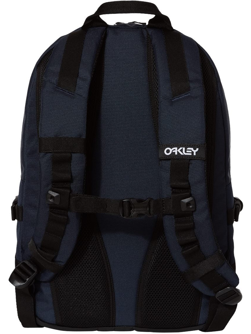 Oakley 20L Street Backpack - JL Franklins
