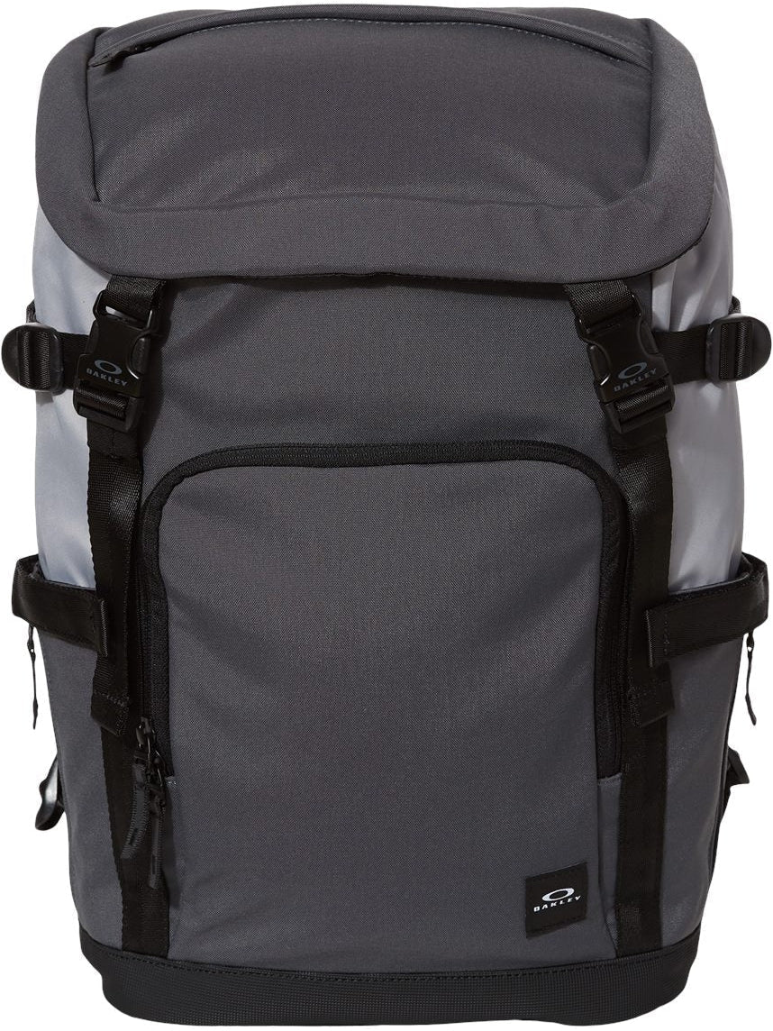 Oakley 22L Organizing Backpack - JL Franklins