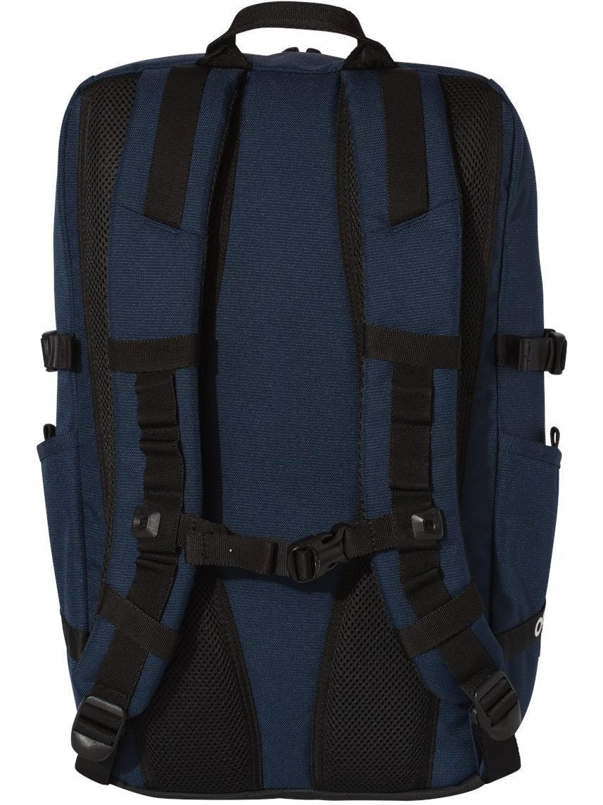 Oakley 28L Street Pocket Backpack - JL Franklins