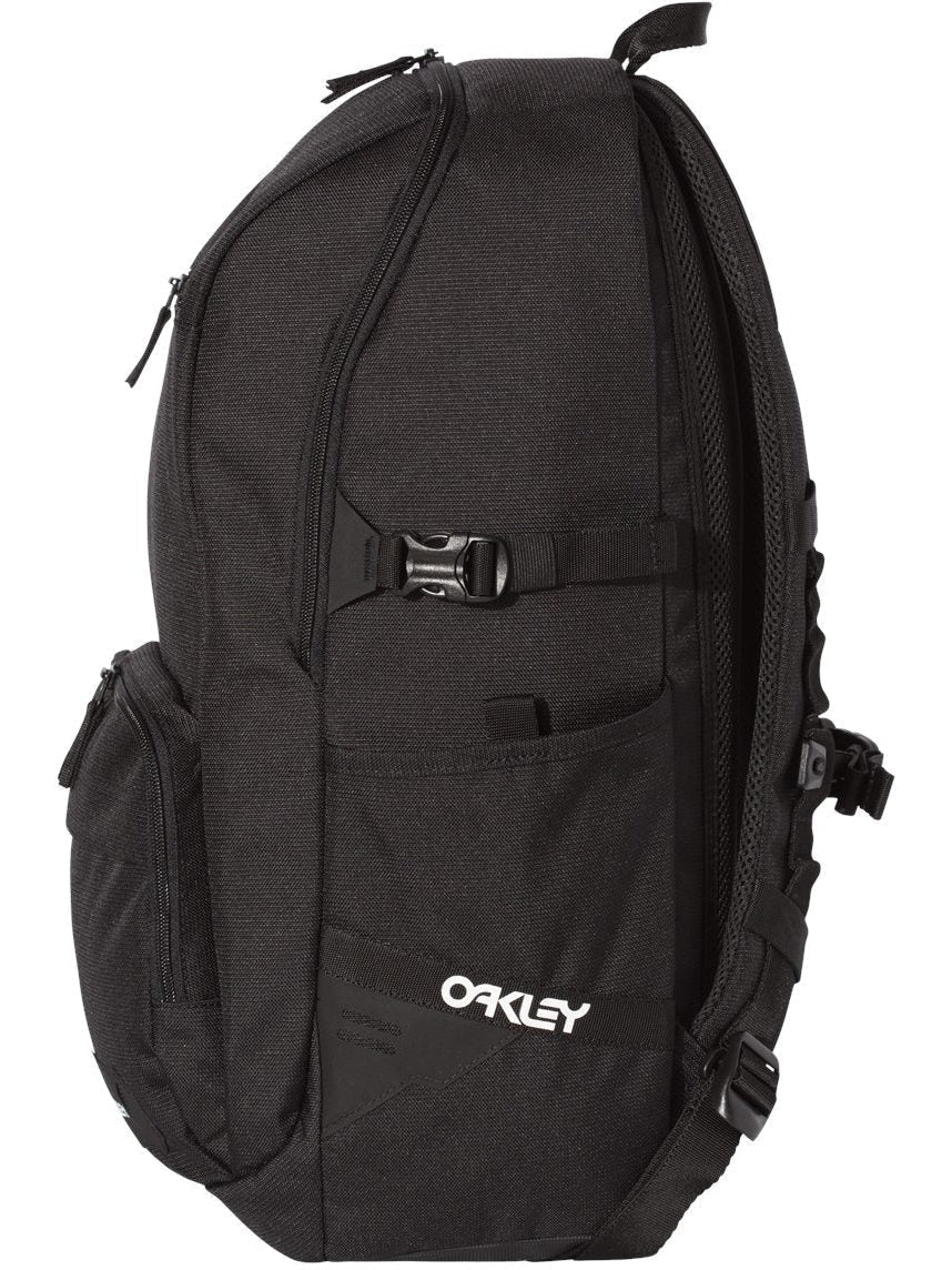 Oakley 28L Street Pocket Backpack - JL Franklins